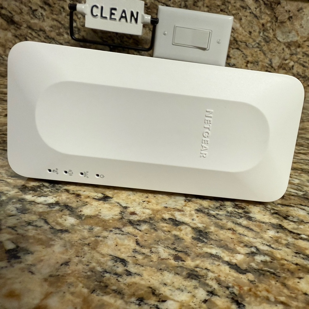 Netgear WiFi extender - Picture 8 of 8